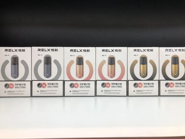 抽电子烟和香烟哪个危害大些 抽电子烟和烟有什么区别哪个伤害大